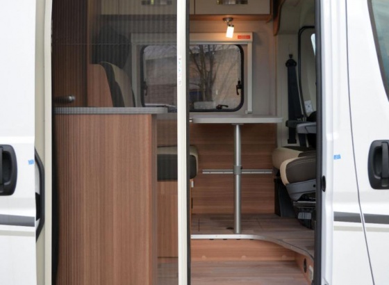 Weinsberg Carabus 600 MQ lakóautó