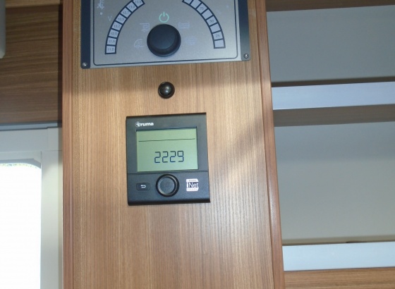 Weinsberg CaraSuite 700 ME Lakóautó - Belső