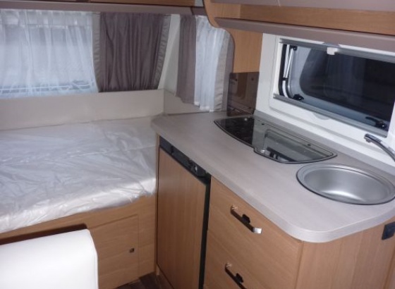 Knaus Sport 400 QD Lakókocsi - Belső